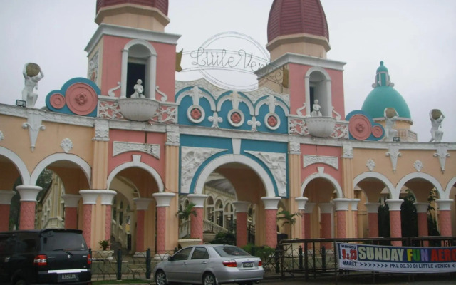 Villa Kota Bunga Melati