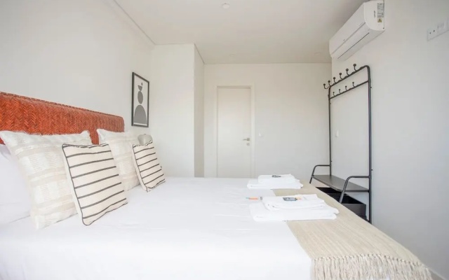 Liiiving in Porto - City Design Apartment Q