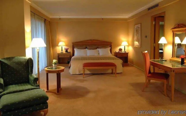 The Grand Suite