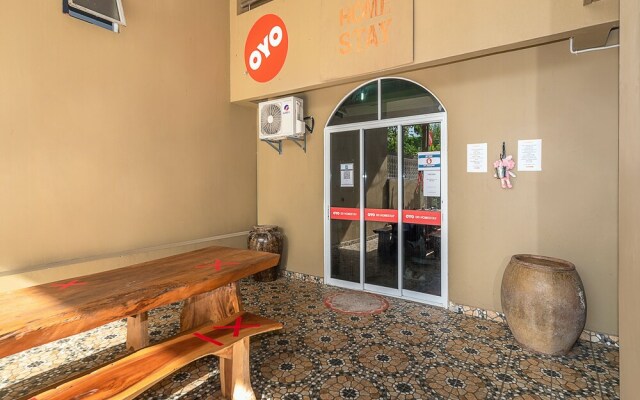 OYO 89932 DD Homestay