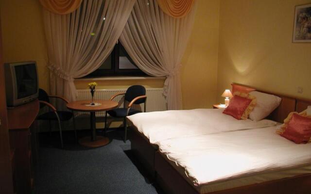 Hotel Restauracja Tawerna Gliwice - ozonujemy pokoje