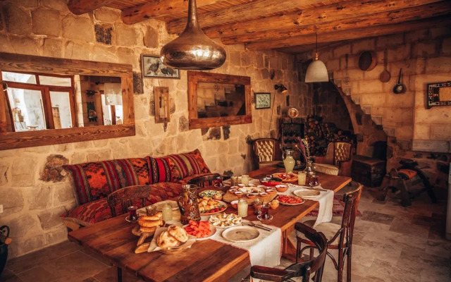 Doda Artisanal Cave Hotel +14