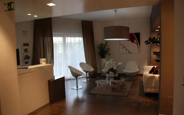 Light Guest House