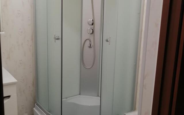 Апартаменты ТРЁШКА на улице Строителей 35