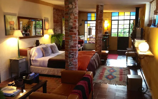 Colonia Suite Apartments