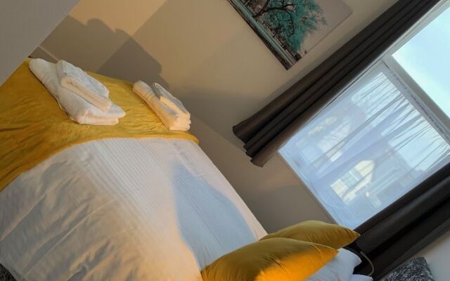 Kings Cross by Pureserviced