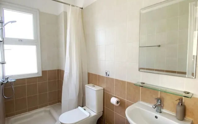 70 PAP - Stay Anthea Gardens - Calm Living