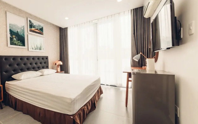 D3 Luxury Como Service Apartment near D1