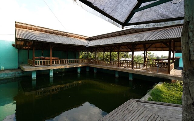 OYO 93248 Villa Syariah Astuti Lestari