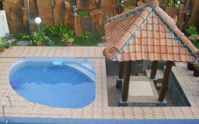 Villa Alifa