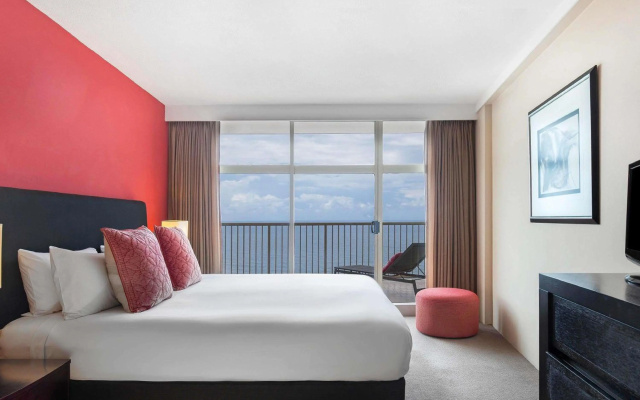 Breakfree Imperial Surf – Guest Rooms – Gold Coast