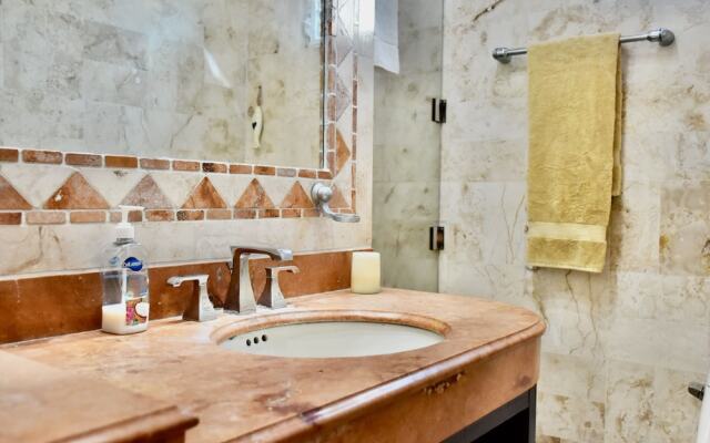 Chan Bahlum By Select