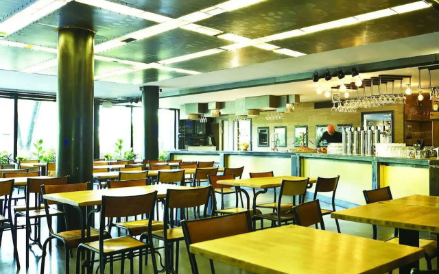 Auberge des 3 Fontaines - Hostel