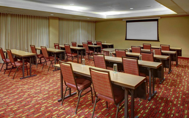 Courtyard by Marriott Richmond Chester