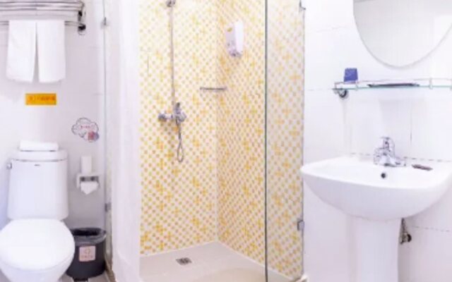 Home Inn (Xiamen Convention & Exhibition Center Lianqian West Road)