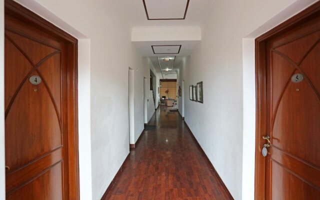 OYO 2856 Tullahmore Estate