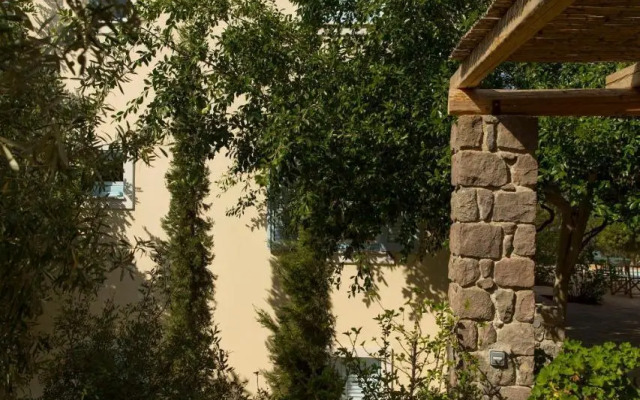 Sea View Pool Villa with Independent Guest house