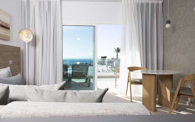 Radisson Blu Resort Lanzarote - Adults Only +16
