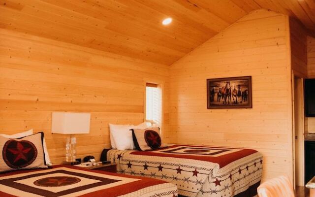 Dukes Slickrock Campground & RV Park