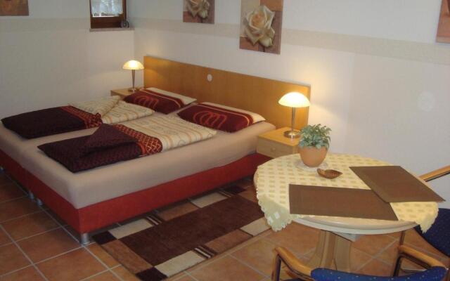 Alttolkewitzer Ferien- & Privatzimmer Mrosk