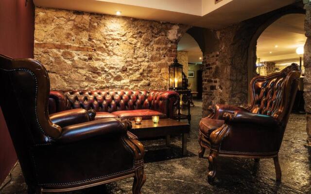 Fitzpatrick Castle Hotel