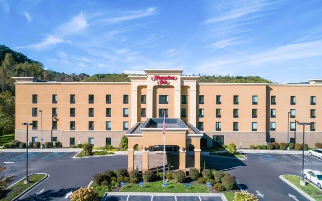 Hampton Inn Huntington University Area