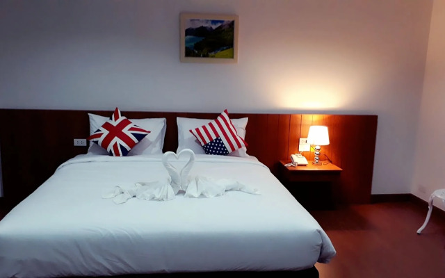 The Terrace Khlongtoei