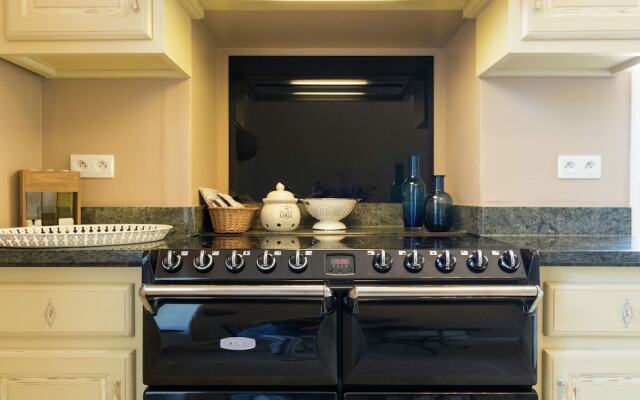 Upscale Mansion in Brouchaud With Views Across Private Pool