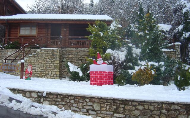 Xenios Chalets