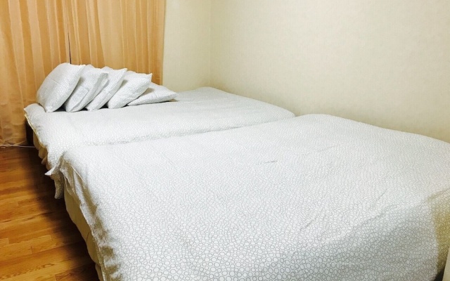 Local Gion Apartment – Guest Rooms – Fukuoka