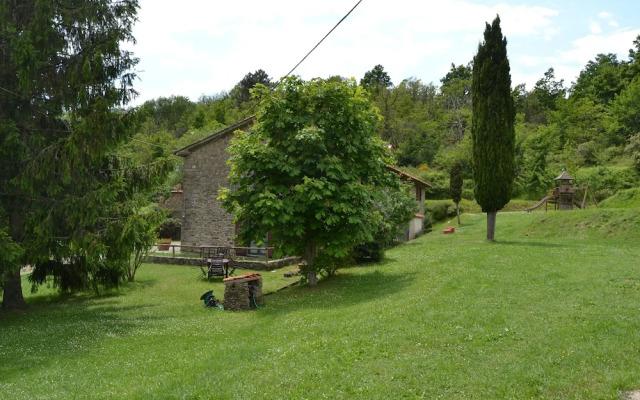 3 Rooms Flat Between Florence and Arezzo - Enjoy Italian Beauty!