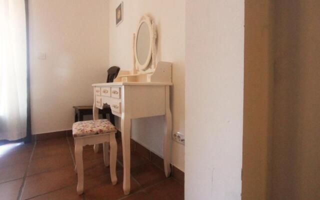 2 BR Apartment in Boka Gardens Complex