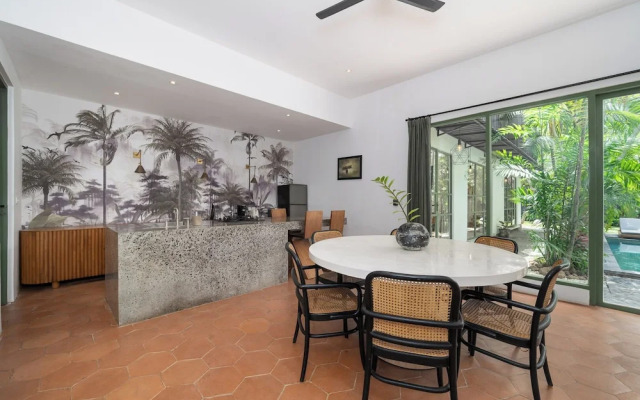 Veronica Villa by Betterplace