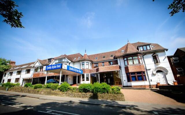 Luton Hotel