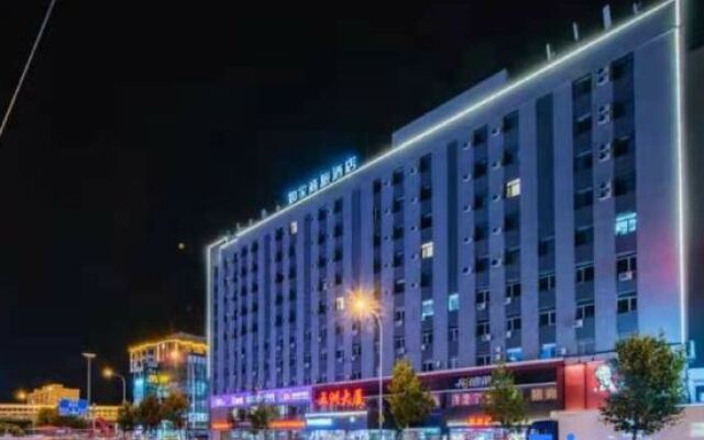Homeinn Selected Hotel (Dalian Central Hospital Chunliu Subway Station Airport Branch)
