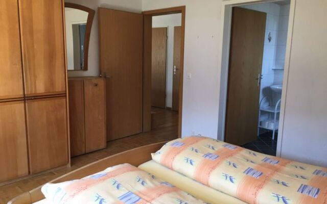 Schwizis Holiday Apartments 28480