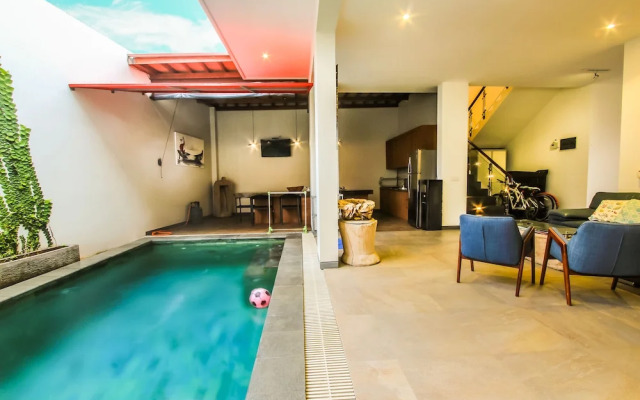 Villa Rainbow Runner