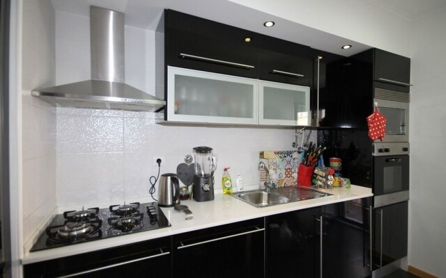 35 Penha de Franca Apartment