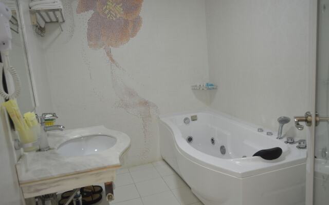 Grand Royal Apart-Hotel