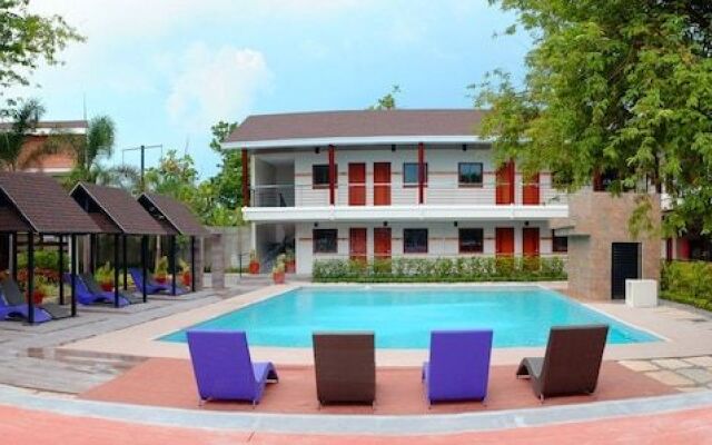 The Tavern Villas at  Orchid Gardens