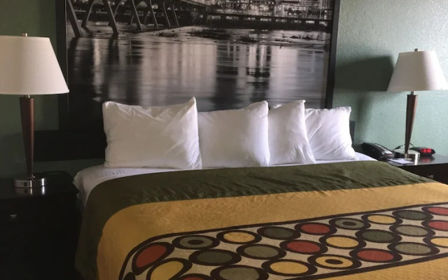 Super 8 Richmond Midlothian Turnpike