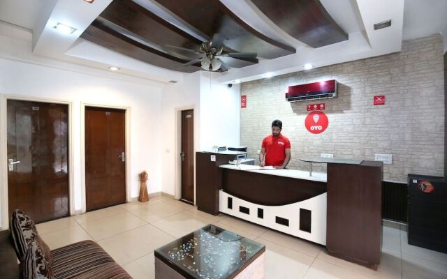 OYO 9631 Hotel Oak