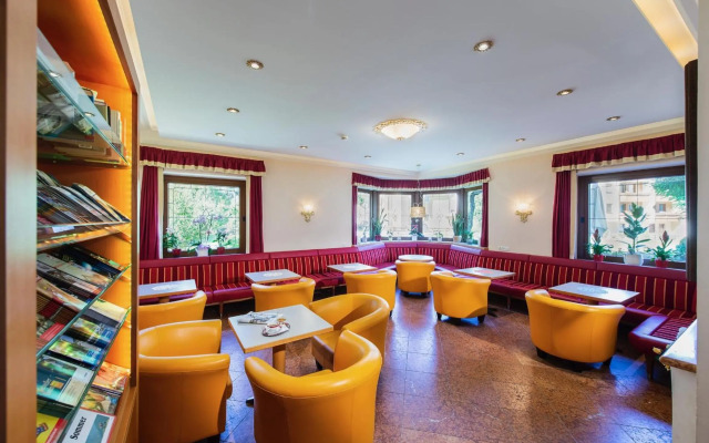 Hotel-Pension Strolz