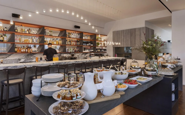 Alberto by Isrotel Design