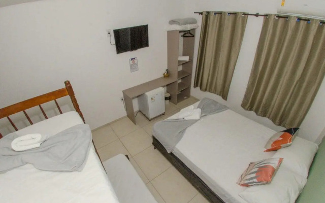 OYO Pousada 4 Estações