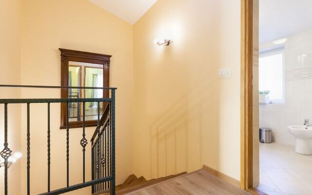 Scenic Holiday Home in Veprinac With Private Swimming Pool