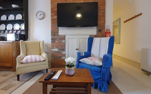 Stylish Town Centre Apartments