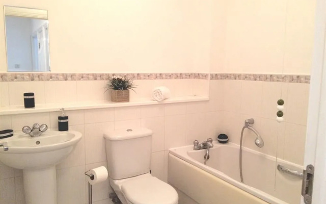 Stunning Waterfront Apartment