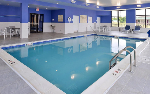 Hampton Inn & Suites Cincinnati-Mason