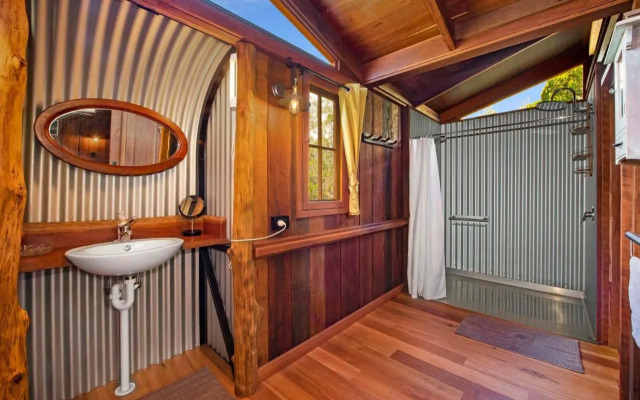 Mango Lodge